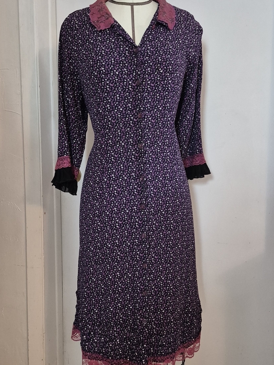 April Cornell Dresses & Skirts - April Cornell Purple Floral Button-Front Midi Dress with Pink Lace XL